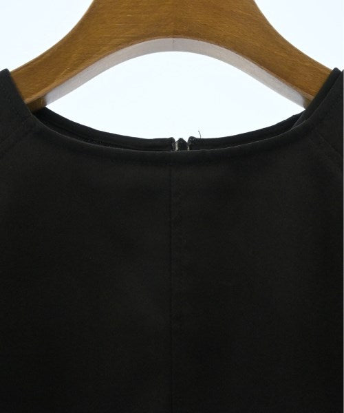 Mila Owen เสื้อสตรี