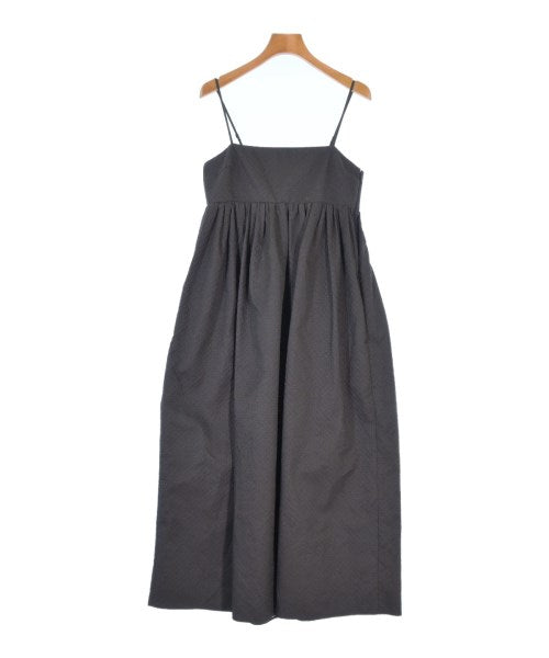 Mila Owen ชุดเดรส