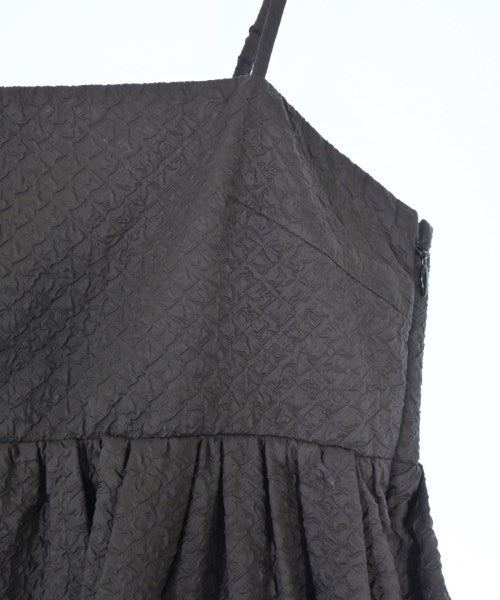 Mila Owen ชุดเดรส