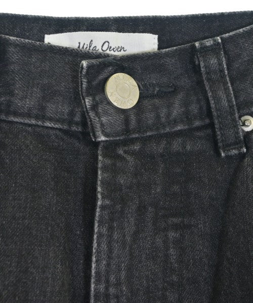 Mila Owen ยีนส์