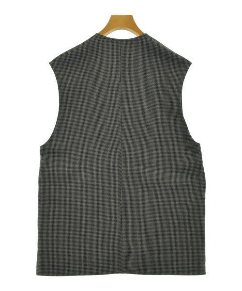 Mila Owen เสื้อกั๊ก