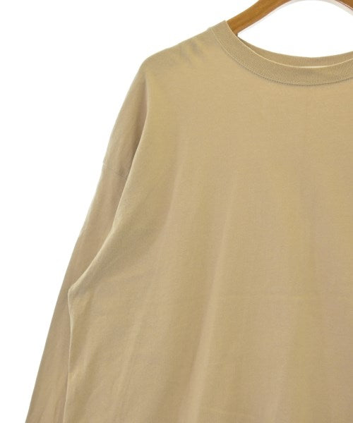 Mila Owen เสื้อยืด/เสื้อท็อปส์