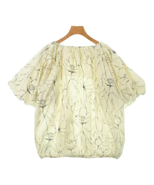 Mila Owen เสื้อลำลอง