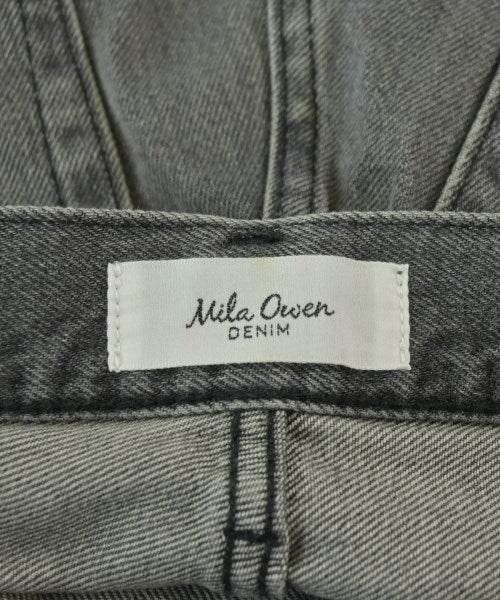 Mila Owen ยีนส์