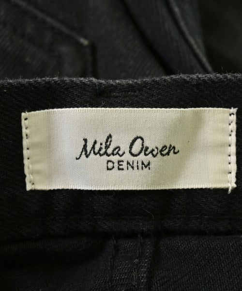 Mila Owen ยีนส์