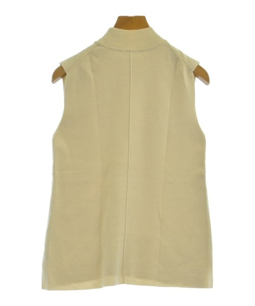 Mila Owen เสื้อแขนกุด