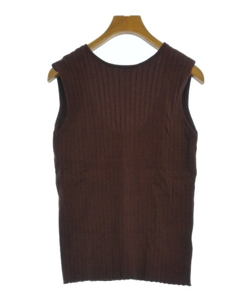Mila Owen เสื้อแขนกุด