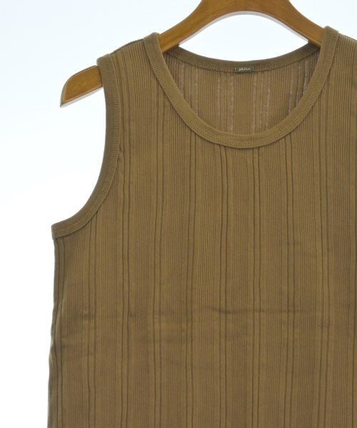 Mila Owen เสื้อกล้าม