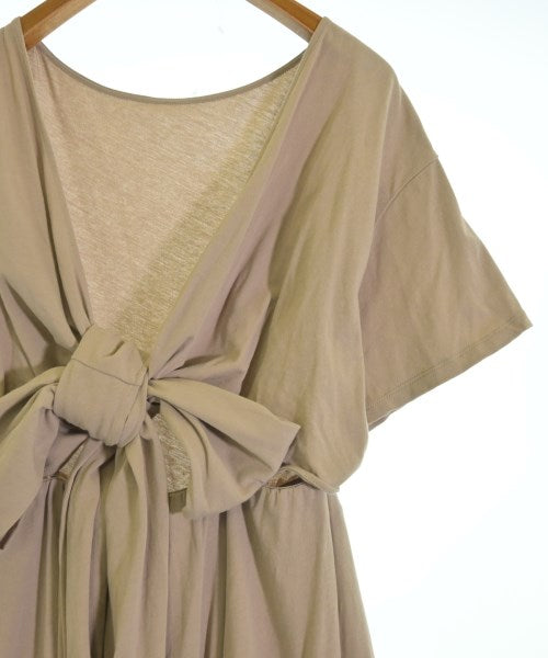 Mila Owen ชุดเดรส