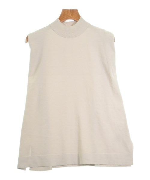 Mila Owen เสื้อแขนกุด