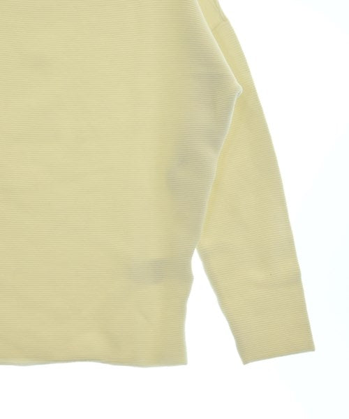Mila Owen เสื้อกันหนาว