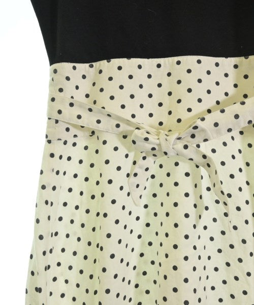 Mila Owen ชุดเดรส