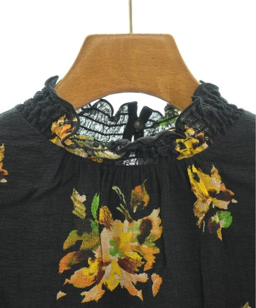 Mila Owen เสื้อสตรี