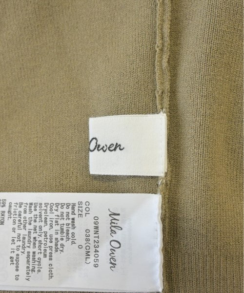 Mila Owen เสื้อกันหนาว