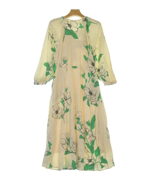 Mila Owen ชุดเดรส