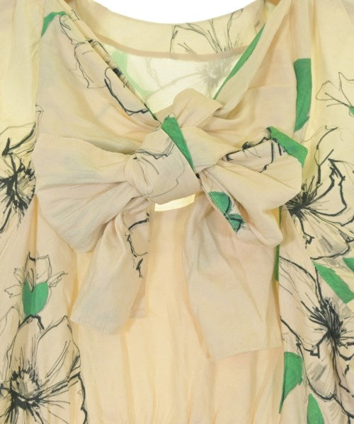 Mila Owen ชุดเดรส