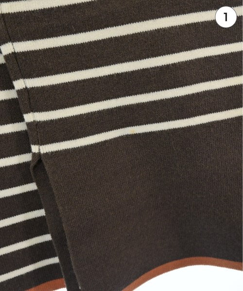 Mila Owen เสื้อกันหนาว