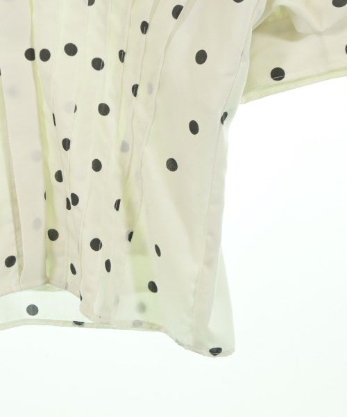 Mila Owen เสื้อสตรี