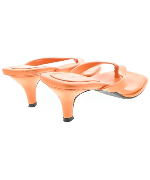 Mila Owen รองเท้าแตะ