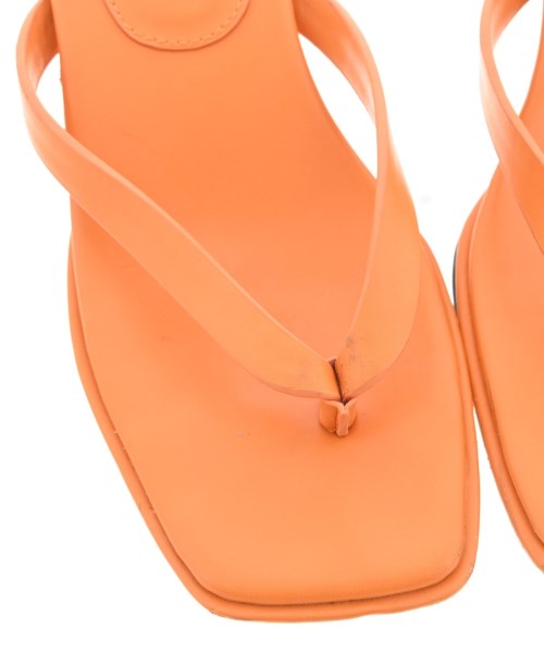 Mila Owen รองเท้าแตะ