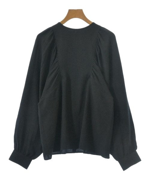 Mila Owen เสื้อสตรี