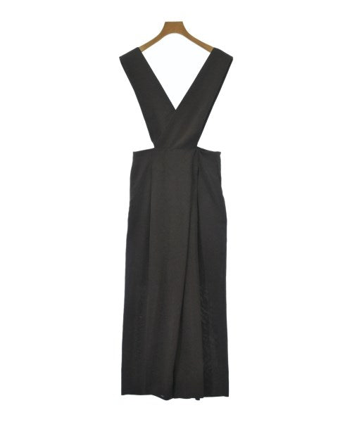 Mila Owen ชุดเอี๊ยม/เสื้อคลุมหลวมๆ/จั๊มสูท