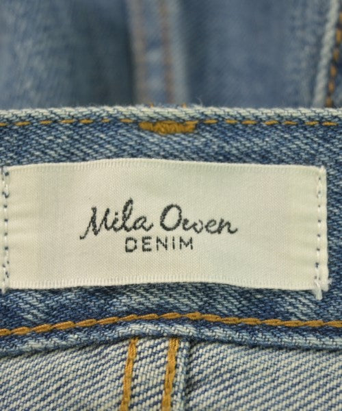 Mila Owen ยีนส์