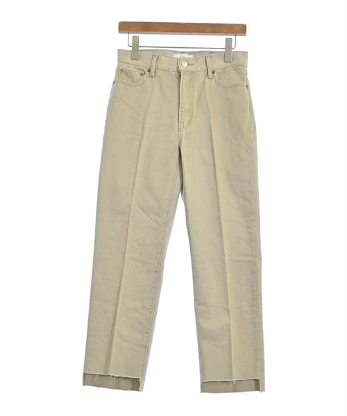 Mila Owen ยีนส์