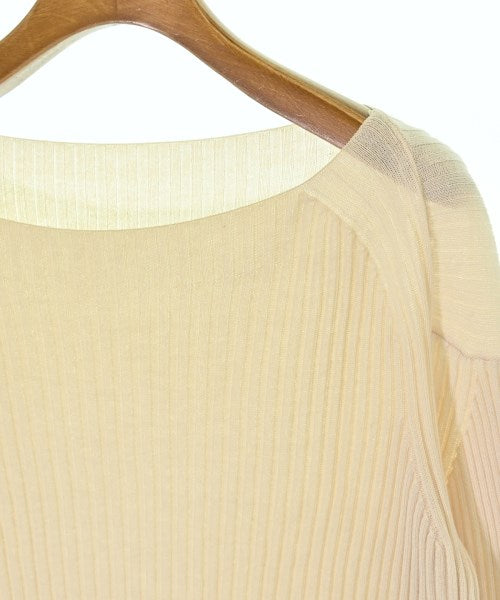 Mila Owen เสื้อกันหนาว