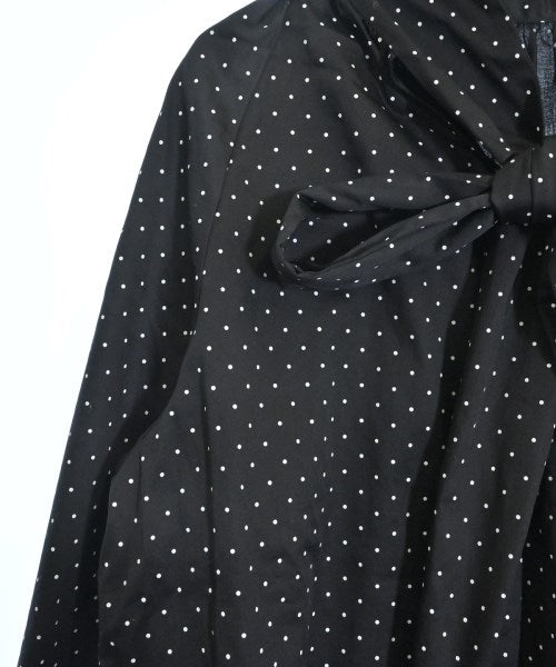 Mila Owen เสื้อสตรี