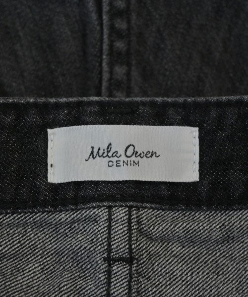 Mila Owen ยีนส์