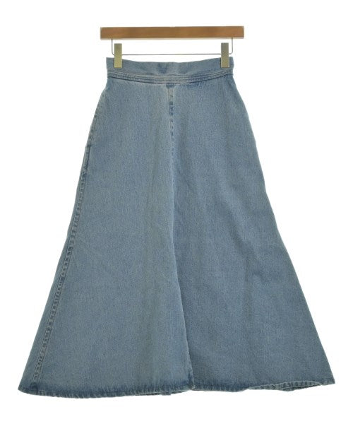 Mila Owen กระโปรงยาวถึงเข่า