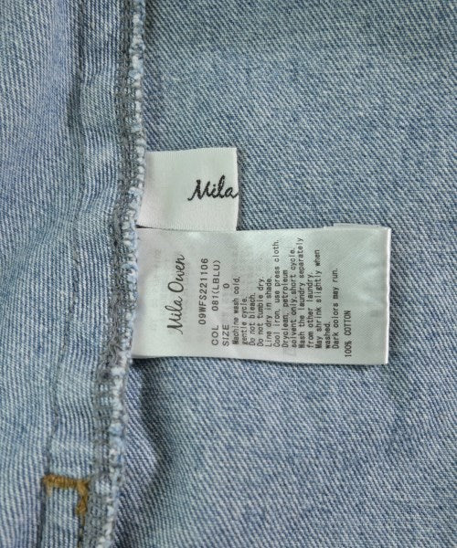 Mila Owen กระโปรงยาวถึงเข่า