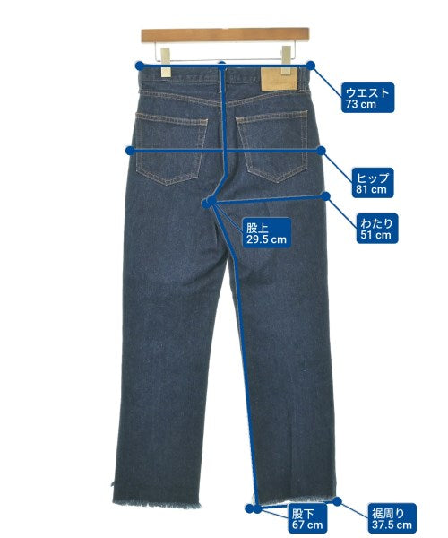 Mila Owen ยีนส์