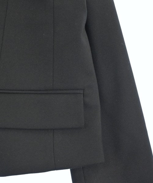 Mila Owen แจ็คเก็ตไม่มีปก