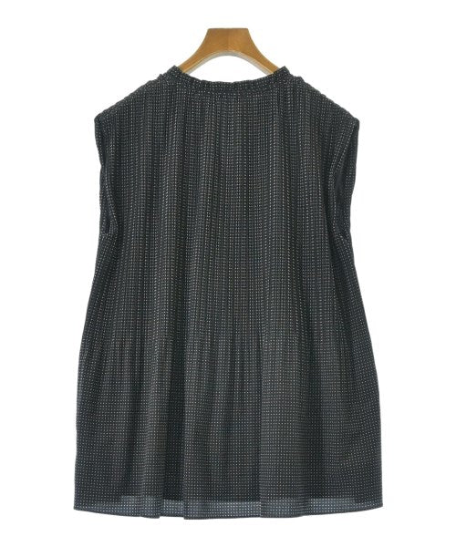 Mila Owen เสื้อสตรี