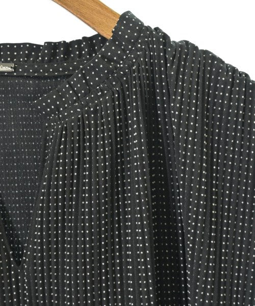 Mila Owen เสื้อสตรี