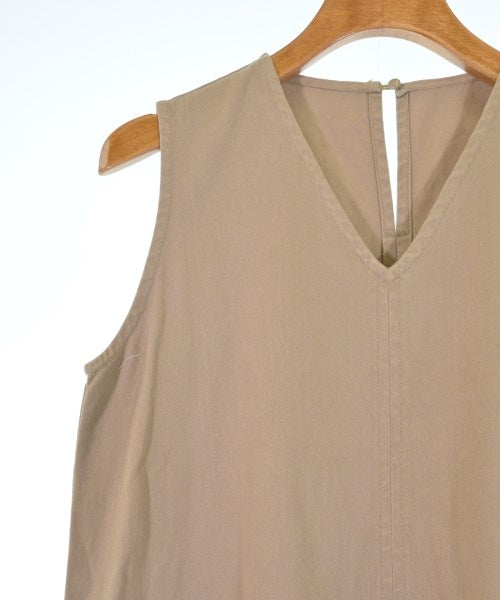 Mila Owen ชุดเดรส