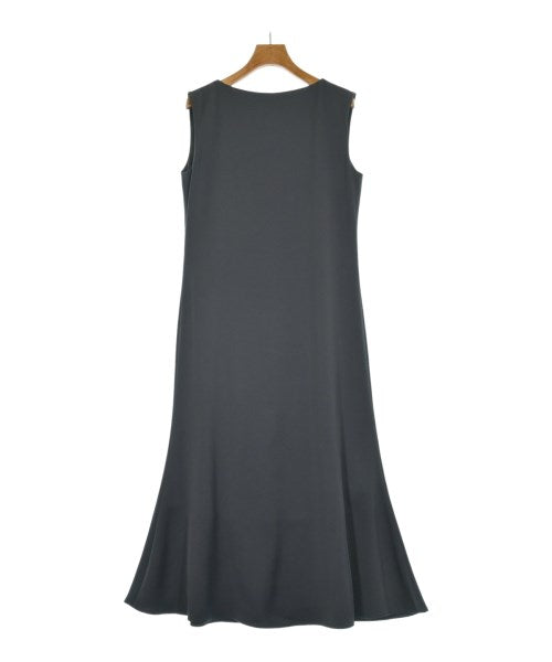 Mila Owen ชุดเดรส