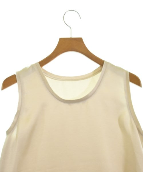 Mila Owen เสื้อลำลอง