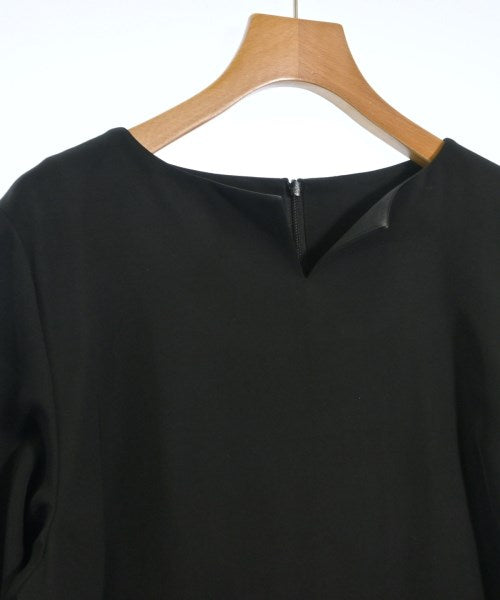 Mila Owen เสื้อสตรี