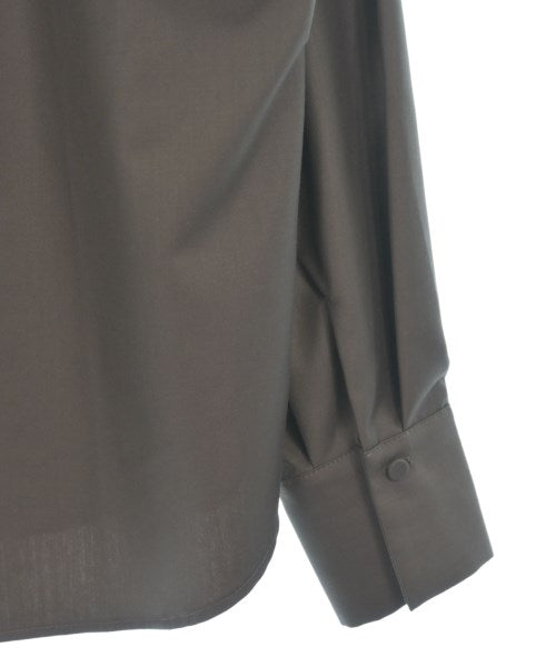 Mila Owen เสื้อสตรี