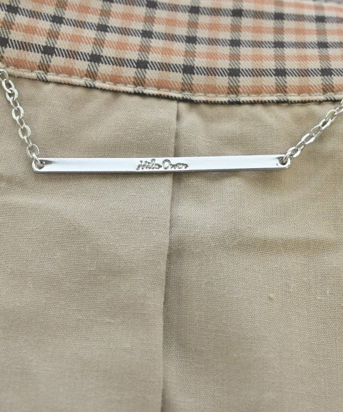 Mila Owen เสื้อกันฝน