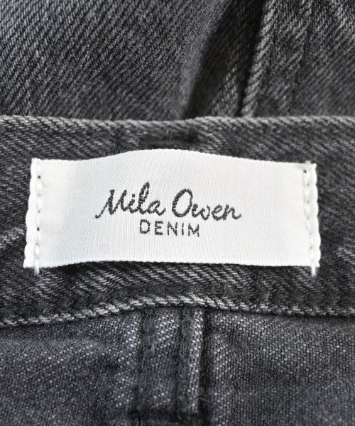 Mila Owen ยีนส์