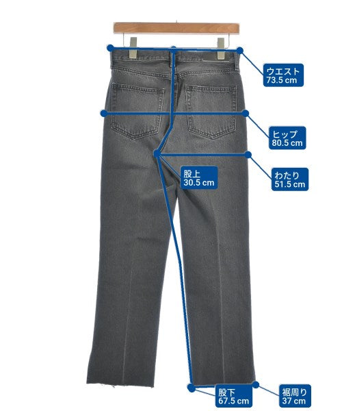 Mila Owen ยีนส์