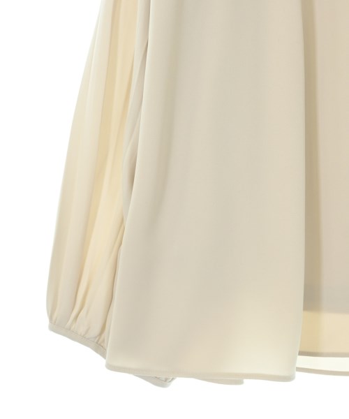 Mila Owen เสื้อสตรี