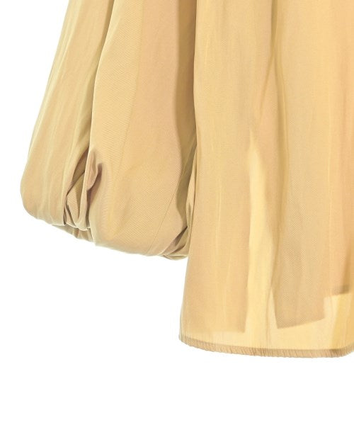 Mila Owen เสื้อสตรี