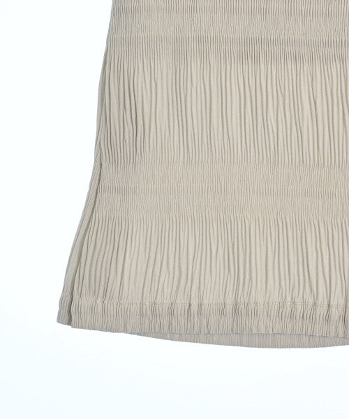 Mila Owen เสื้อสตรี