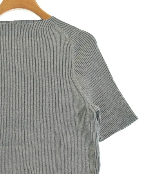Mila Owen เสื้อกันหนาว