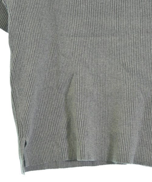 Mila Owen เสื้อกันหนาว